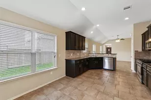 20751 Winghaven Dr, Katy, TX 77449 - Photo 6