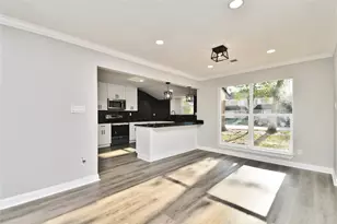 2035 Round Spring Dr, Houston, TX 77339 - Photo 24