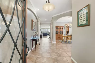 10222 Broken Trace Court, Humble, TX 77338 - Photo 2
