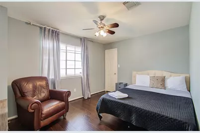 3219 Leila Oaks Drive, Houston, TX 77082 - Photo 36