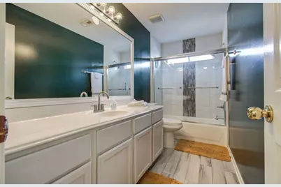 3219 Leila Oaks Drive, Houston, TX 77082 - Photo 22