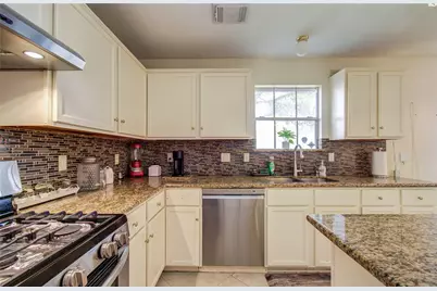 3219 Leila Oaks Drive, Houston, TX 77082 - Photo 16