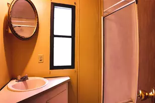 251 Oakdale Dr, Huntsville, TX 77320 - Photo 18