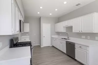 4607 Blue Rose Circle, Missouri City, TX 77459 - Photo 12