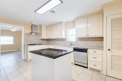 925 Norcross Road, Wallis, TX 77485 - Photo 14
