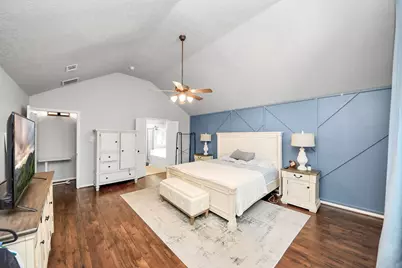 13806 Brighton Park Drive, Houston, TX 77044 - Photo 30
