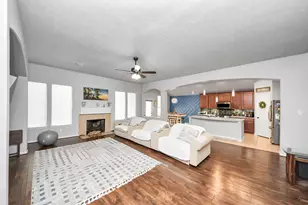 13806 Brighton Park Dr, Houston, TX 77044 - Photo 4