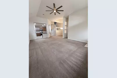 8723 W Crescent Lake Circle, Baytown, TX 77521 - Photo 10