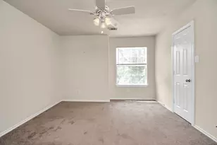 139 Benedict Canyon Loop, The Woodlands, TX 77382 - Photo 16