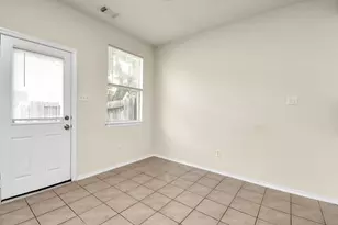139 Benedict Canyon Loop, The Woodlands, TX 77382 - Photo 10