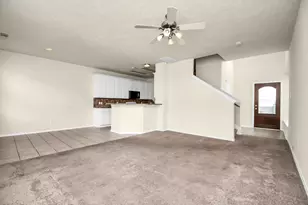 139 Benedict Canyon Loop, The Woodlands, TX 77382 - Photo 6