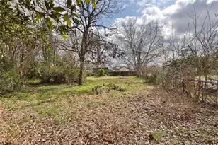 202 Burbank St, Houston, TX 77076 - Photo 4