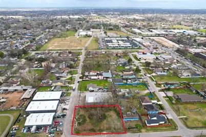 202 Burbank Street, Houston, TX 77076 - Photo 10