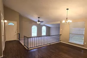 18215 Tall Cypress Dr, Spring, TX 77388 - Photo 6