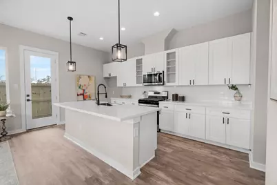 5917 Wheatley Hollow Lane, Houston, TX 77091 - Photo 14