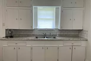 405 Woodrow Jackson Dr, Navasota, TX 77868 - Photo 6