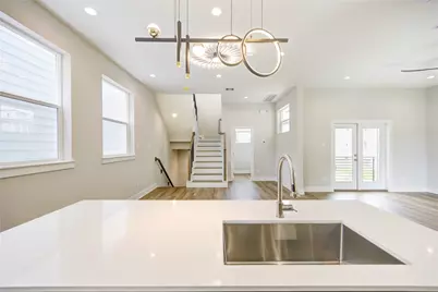 3404 Rawley Street, Houston, TX 77020 - Photo 8