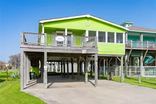 975 S Redfish, Crystal Beach, TX 77650 - Photo 2