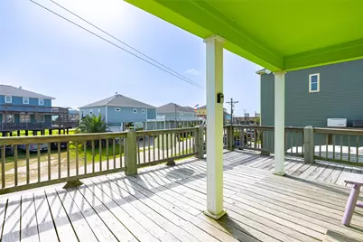 975 S Redfish, Crystal Beach, TX 77650 - Photo 8