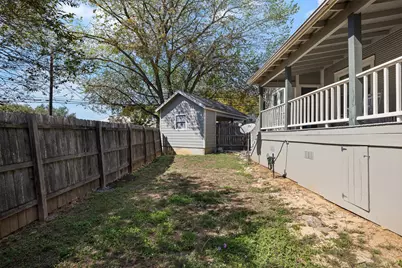 12411 E Texas Street, Burton, TX 77835 - Photo 18