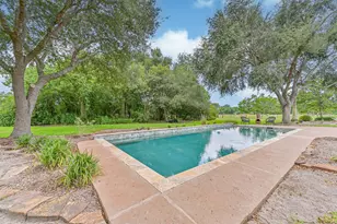 7765 Pigeon Dr, Hitchcock, TX 77563 - Photo 32