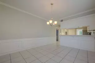 15714 Sylvan Lake Dr, Houston, TX 77062 - Photo 12