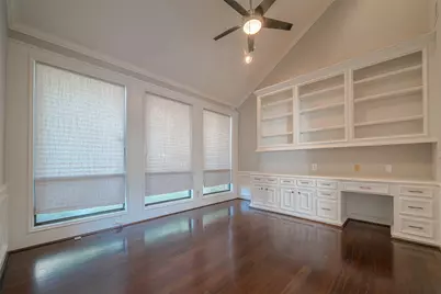 15714 Sylvan Lake Drive, Houston, TX 77062 - Photo 22