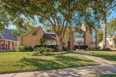 15714 Sylvan Lake Drive, Houston, TX 77062 - Photo 2