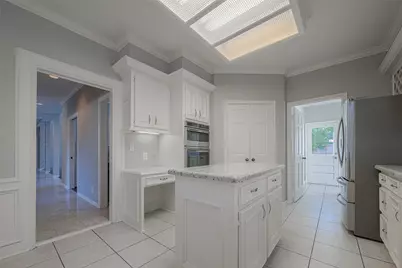 15714 Sylvan Lake Drive, Houston, TX 77062 - Photo 14