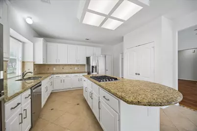 4318 Tarlton Way, Sugar Land, TX 77478 - Photo 16