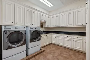 5615 Pine Forest Rd, Houston, TX 77056 - Photo 36