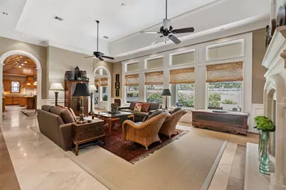 5615 Pine Forest Road, Houston, TX 77056 - Photo 10