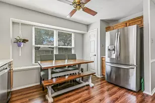 1909 Lavaca St, Friendswood, TX 77546 - Photo 12