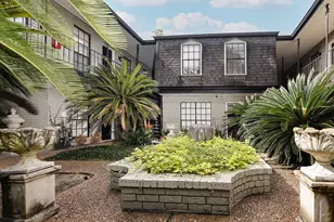 3402 Garrott St, Houston, TX 77006 - Photo 4