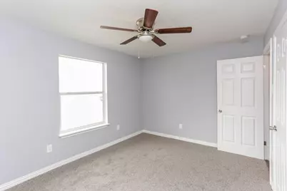 5317 Tarawa Road, Houston, TX 77033 - Photo 22