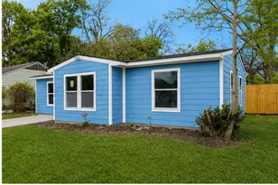 5317 Tarawa Rd, Houston, TX 77033 - Photo 2