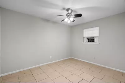 3501 Avenue M #4, Galveston, TX 77550 - Photo 6