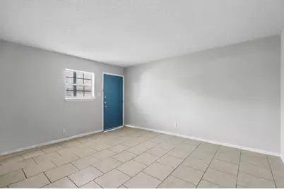3501 Avenue M #4, Galveston, TX 77550 - Photo 2