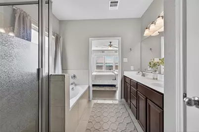 361 Lake Line Drive, Alvin, TX 77511 - Photo 14