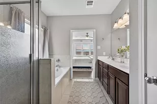 361 Lake Line Dr, Alvin, TX 77511 - Photo 14