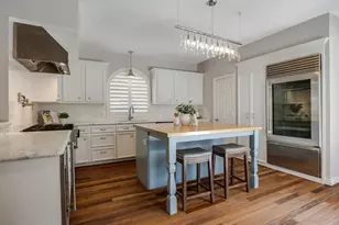 5301 Blossom St, Houston, TX 77007 - Photo 8