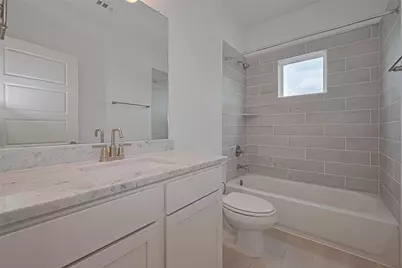 1609 Regents Court, Houston, TX 77055 - Photo 32