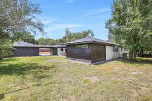 7915 S Braeswood Blvd, Houston, TX 77071 - Photo 32