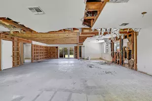 7915 S Braeswood Blvd, Houston, TX 77071 - Photo 12