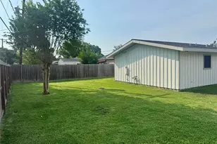 10315 Carlow Ln, La Porte, TX 77571 - Photo 34