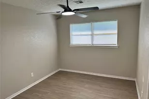 10315 Carlow Ln, La Porte, TX 77571 - Photo 22