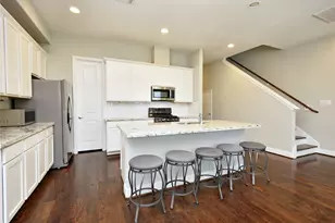 5502 Camaguey St, Houston, TX 77023 - Photo 10