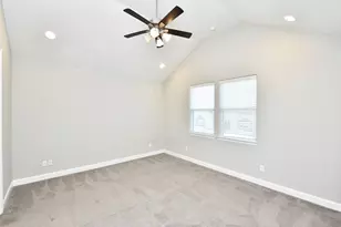 5502 Camaguey St, Houston, TX 77023 - Photo 18