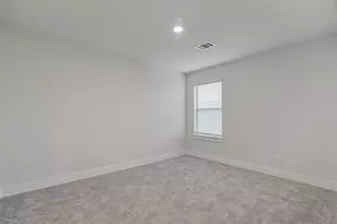 10638 Whitejacket, Conroe, TX 77385 - Photo 2