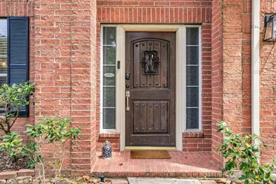 119 N Westwinds Circle, The Woodlands, TX 77382 - Photo 2